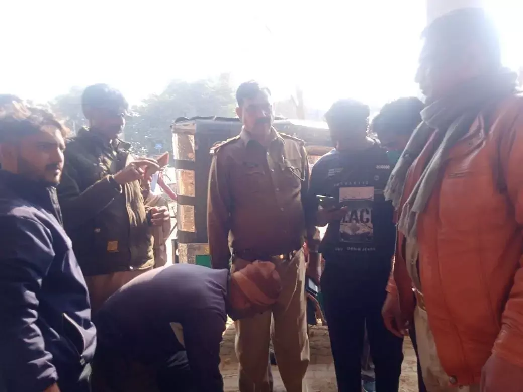 गला घोटकर महिला की हत्या, कोखराज थाना क्षेत्र के गंगा नदी के किनारे मिली महिला की लाश