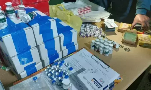 नकली कोविशील्ड और कोविड टेस्टिंग किट बनाने वाले गिरोह का भंडाफोड़, पांच गिरफ्तार