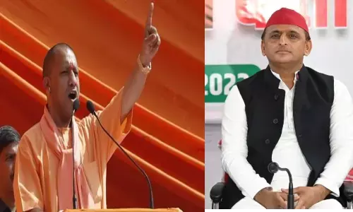 CM योगी आदित्यनाथ के गर्मी वाले बयान पर अखिलेश यादव का पलटवार CM योगी आदित्यनाथ के गर्मी वाले बयान पर अखिलेश यादव का पलटवार