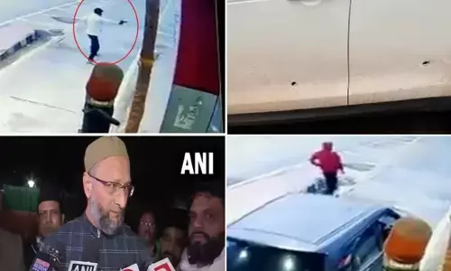 असदुद्दीन ओवैसी की गाड़ी पर हमला करने वाले 2 आरोपियों को 14 दिन की न्यायायिक हिरासत में भेजा गया जेल असदुद्दीन ओवैसी की गाड़ी पर हमला करने वाले 2 आरोपियों को 14 दिन की न्यायायिक हिरासत में भेजा गया जेल