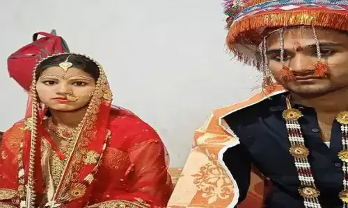 आखिर ऐसा क्यों? पत्नी की गला घोंट कर हत्या करने के बाद फंदे से झूला पति, 10 महीने पहले हुई थी शादी आखिर ऐसा क्यों? पत्नी की गला घोंट कर हत्या करने के बाद फंदे से झूला पति, 10 महीने पहले हुई थी शादी