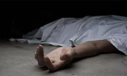 Jharkhand News : рдЬрд╛рджреВ-рдЯреЛрдирд╛ рдХреЗ рд╢рдХ рдореЗрдВ рдХрд┐рд╕рд╛рди рдХреА рдХреБрд▓реНрд╣рд╛реЬреА рд╕реЗ рдХрд╛рдЯрдХрд░ рд╣рддреНрдпрд╛ Jharkhand News : рдЬрд╛рджреВ-рдЯреЛрдирд╛ рдХреЗ рд╢рдХ рдореЗрдВ рдХрд┐рд╕рд╛рди рдХреА рдХреБрд▓реНрд╣рд╛реЬреА рд╕реЗ рдХрд╛рдЯрдХрд░ рд╣рддреНрдпрд╛