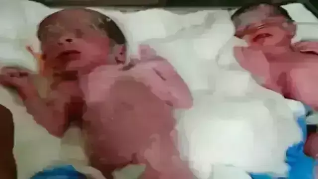 बिहार में महिला ने दिया एक साथ 4 बच्चों को जन्म, समय से पहले पैदा होने पर भी है स्वस्थ बिहार में महिला ने दिया एक साथ 4 बच्चों को जन्म, समय से पहले पैदा होने पर भी है स्वस्थ