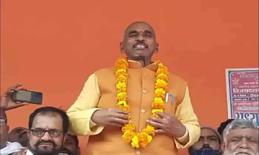 टिकट कटने पर BJP छोड़ने वाले सुरेंद्र सिंह की बढ़ी मुश्किल