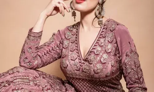 तारक महता फेम बबिता जी ने शुरू किया नया बिजनेस, नए काम को लेकर उत्साहित है मुनमुन दत्ता तारक महता फेम बबिता जी ने शुरू किया नया बिजनेस, नए काम को लेकर उत्साहित है मुनमुन दत्ता