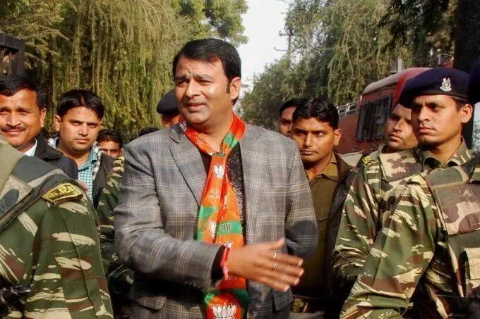 पीठासीन अधिकारी की पिटाई मामले में संगीत सोम के खिलाफ मुकदमा दर्ज पीठासीन अधिकारी की पिटाई मामले में संगीत सोम के खिलाफ मुकदमा दर्ज