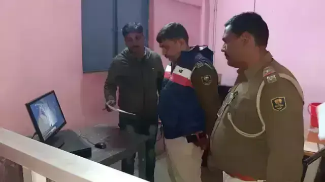 मधुबनी में सीएसपी संचालक से पिस्टल की नोक पर लुटे 7 लाख मधुबनी में सीएसपी संचालक से पिस्टल की नोक पर लुटे 7 लाख