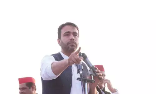 जयंत चौधरी बोले- तोड़ने वाले नहीं, प्रदेश बनाने वाले चाहिए, बुलडोजर नहीं कलम चलाने वाले चाहिए जयंत चौधरी बोले- तोड़ने वाले नहीं, प्रदेश बनाने वाले चाहिए, बुलडोजर नहीं कलम चलाने वाले चाहिए