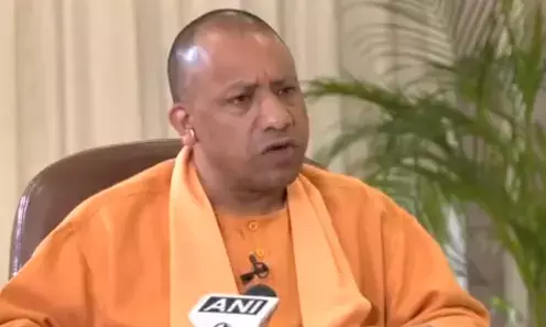 सीएम योगी का बड़ा फैसला: नोएडा, आगरा सहित यूपी के चार जिलों में मास्क लगाना अनिवार्य सीएम योगी का बड़ा फैसला: नोएडा, आगरा सहित यूपी के चार जिलों में मास्क लगाना अनिवार्य
