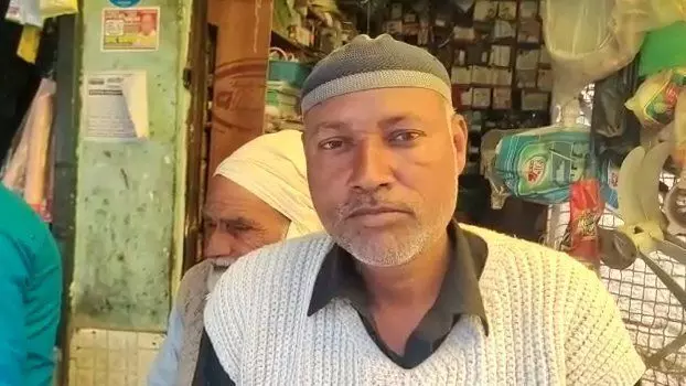 मुस्लिम मतदाताओं को नहीं है अयूब पर भरोसा