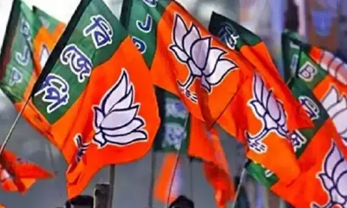 рдЖрдЬ рдХрд╛ рдж рдЯреЗрд▓реАрдЧреНрд░рд╛рдл: рдмрдВрдЧрд╛рд▓ рдореЗрдВ рднрд╛рдЬрдкрд╛ рдХреА рд╣рд╛рд▓рдд рдФрд░ рдЦрд░рд╛рдм рд╣реБрдИ, рдкреБрд▓рд╡рд╛рдорд╛ рдХреА рдпрд╛рдж рдФрд░ рд╕рд╡рд╛рд▓ рдЖрдЬ рдХрд╛ рдж рдЯреЗрд▓реАрдЧреНрд░рд╛рдл: рдмрдВрдЧрд╛рд▓ рдореЗрдВ рднрд╛рдЬрдкрд╛ рдХреА рд╣рд╛рд▓рдд рдФрд░ рдЦрд░рд╛рдм рд╣реБрдИ, рдкреБрд▓рд╡рд╛рдорд╛ рдХреА рдпрд╛рдж рдФрд░ рд╕рд╡рд╛рд▓