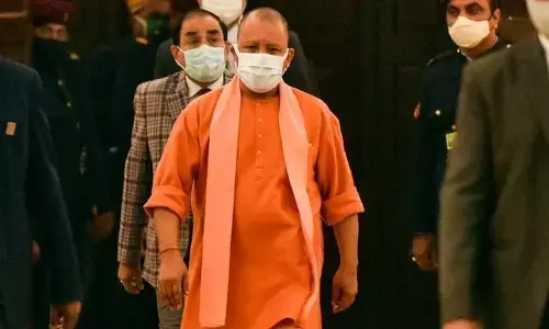 UP Elections: नाम वापसी के बाद CM योगी के खिलाफ गोरखपुर सीट पर कुल 12 उम्मीदवार, जानें- पूरी डिटेल UP Elections: नाम वापसी के बाद CM योगी के खिलाफ गोरखपुर सीट पर कुल 12 उम्मीदवार, जानें- पूरी डिटेल