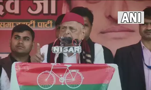 рдХрд░рд╣рд▓ рдореЗрдВ рдмреЗрдЯреЗ рдХреЗ рд▓рд┐рдП рдореБрд▓рд╛рдпрдо рд╕рд┐рдВрд╣ рдиреЗ рдЬрд╛рдиреЗ рдХреИрд╕реЗ рдорд╛рдВрдЧреЗ рд╡реЛрдЯ рдХрд░рд╣рд▓ рдореЗрдВ рдмреЗрдЯреЗ рдХреЗ рд▓рд┐рдП рдореБрд▓рд╛рдпрдо рд╕рд┐рдВрд╣ рдиреЗ рдЬрд╛рдиреЗ рдХреИрд╕реЗ рдорд╛рдВрдЧреЗ рд╡реЛрдЯ