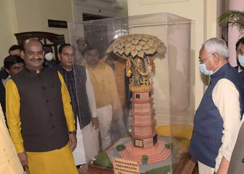 हिन्दुत्व के रास्ते पर बिहार हिन्दुत्व के रास्ते पर बिहार