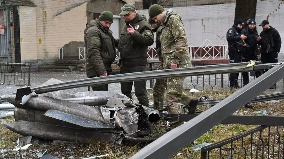 Russia Ukraine Crisis: यूक्रेन के 11 शहरों में तबाही, मार्शल लॉ की घोषणा, जानिए अब तक के 10 बड़े अपडेट