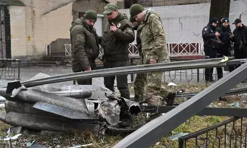 Russia Ukraine Crisis: यूक्रेन के 11 शहरों में तबाही, मार्शल लॉ की घोषणा, जानिए अब तक के 10 बड़े अपडेट