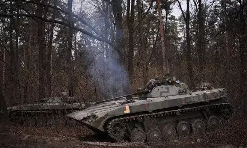 रूस हमले का दूसरा दिन, हमले से यूक्रेन में जबरदस्त तबाही, जानिए आखिर कितने लोगों की हुई मौत