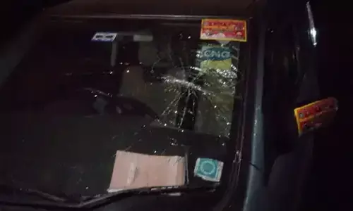 भाजपा-वीआईपी कार्यकर्ताओं में मारपीट, प्रत्याशी सहित 2 घायल, 3 गाड़ियां क्षतिग्रस्त भाजपा-वीआईपी कार्यकर्ताओं में मारपीट, प्रत्याशी सहित 2 घायल, 3 गाड़ियां क्षतिग्रस्त