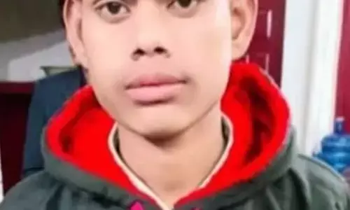प्रेमिका से मिलने गए युवक की हत्या, जला हुआ शव नहर में फेंका, एक हाथ था कटा प्रेमिका से मिलने गए युवक की हत्या, जला हुआ शव नहर में फेंका, एक हाथ था कटा