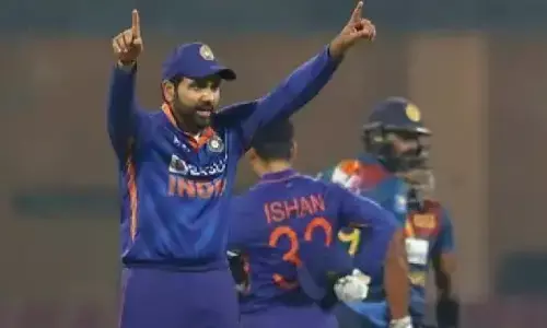 रोहित शर्मा ने बनाया वर्ल्ड रिकॉर्ड, इस उपलब्धि को हासिल करने वाले दुनिया के पहले कप्तान बने रोहित शर्मा ने बनाया वर्ल्ड रिकॉर्ड, इस उपलब्धि को हासिल करने वाले दुनिया के पहले कप्तान बने