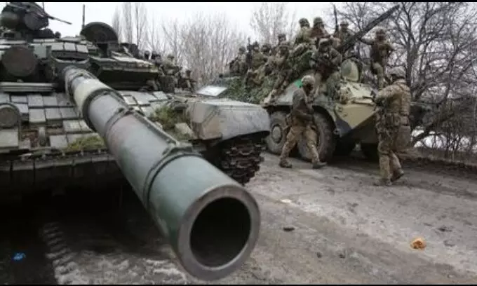 जंग के बीच रूस ने की बातचीत की पेशकश, अब यूक्रेन ने रखी यह शर्त
