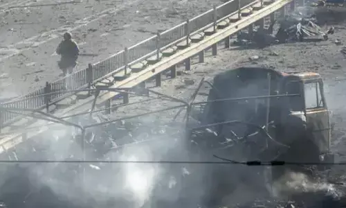 रूस ने कीव में उड़ाया तेल डिपो, यूक्रेन ने रूस की सेना को पहुंचाया बड़ा नुकसान