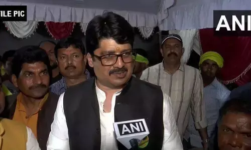 Case filed against Raja Bhaiya: राजा भईया पर दर्ज हुआ मुकदमा, जानें क्या है माजरा Case filed against Raja Bhaiya: राजा भईया पर दर्ज हुआ मुकदमा, जानें क्या है माजरा