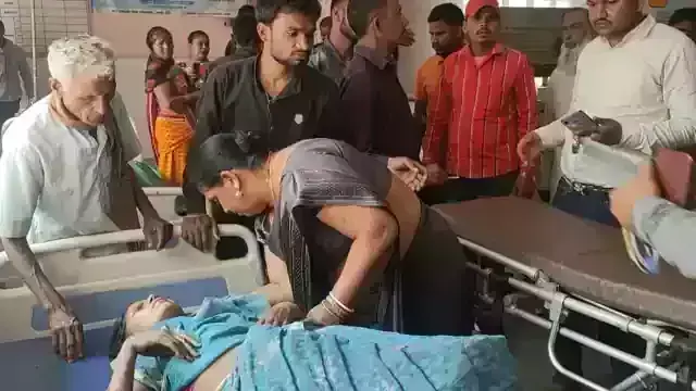 गया में स्कूल की छत गिरने से 1 महिला की मौत गया में स्कूल की छत गिरने से 1 महिला की मौत