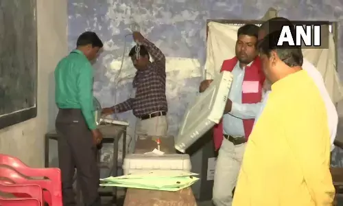 यूपी विधानसभा के 10 जिलों के 57 सीट पर मतदान संपन्न, जानें कहां हुई कितनी फीसदी वोटिंग यूपी विधानसभा के 10 जिलों के 57 सीट पर मतदान संपन्न, जानें कहां हुई कितनी फीसदी वोटिंग