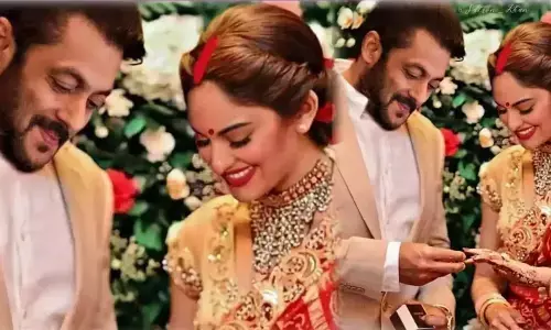 सलमान खान संग शादी की ख़बरों पर सोनाक्षी सिन्हा ने तोड़ी चुप्पी, सलमान को लेकर कही ये बात सलमान खान संग शादी की ख़बरों पर सोनाक्षी सिन्हा ने तोड़ी चुप्पी, सलमान को लेकर कही ये बात