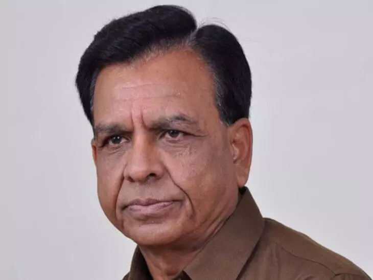 मध्यप्रदेश वासियों को शराबी बनाना चाहते हैं आबकारी मंत्री जगदीश देवड़ा! मध्यप्रदेश वासियों को शराबी बनाना चाहते हैं आबकारी मंत्री जगदीश देवड़ा!
