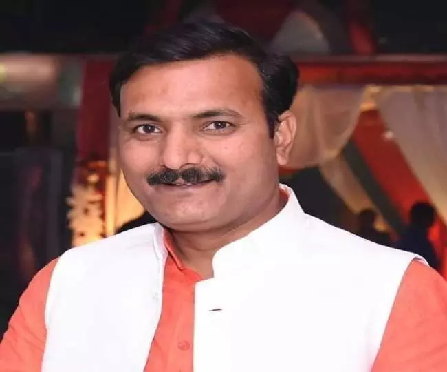 योगी सरकार में बेसिक शिक्षा राज्यमंत्री सतीश द्विवेदी चुनाव हारे योगी सरकार में बेसिक शिक्षा राज्यमंत्री सतीश द्विवेदी चुनाव हारे