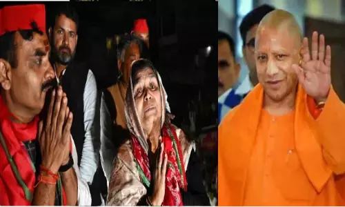 योगी के खिलाफ चुनाव लड़ने वालीं सुभावती के परिवार में दो फाड़ योगी के खिलाफ चुनाव लड़ने वालीं सुभावती के परिवार में दो फाड़