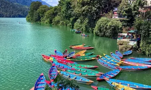 हिमालय की हसीन वादियों में स्थित नेपाल का एक सुंदर शहर पोखरा