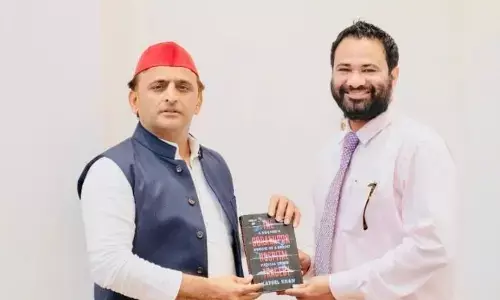 डॉ0 काफील खान को सपा ने बनाया विधान परिषद पद का प्रत्याशी डॉ0 काफील खान को सपा ने बनाया विधान परिषद पद का प्रत्याशी