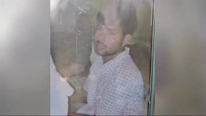 अयोध्या में 6 साल की मासूम के साथ रेप, अब हुआ गिरफ्तार अयोध्या में 6 साल की मासूम के साथ रेप, अब हुआ गिरफ्तार