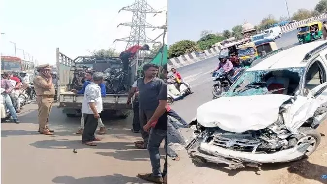 दो एक्टिवा रौंदते हुए बस से टकराई कार, युवती सहित तीन की मौत दो एक्टिवा रौंदते हुए बस से टकराई कार, युवती सहित तीन की मौत