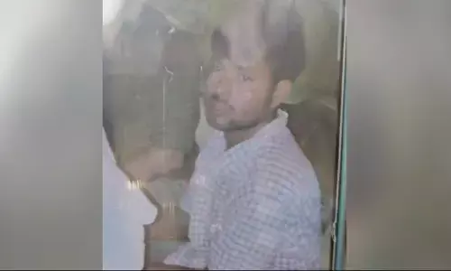 अयोध्या में 6 साल की मासूम के साथ रेप, अब हुआ गिरफ्तार अयोध्या में 6 साल की मासूम के साथ रेप, अब हुआ गिरफ्तार