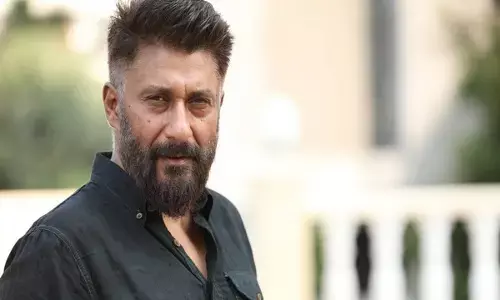 The Kashmir Files director Vivek Agnihotri: द कश्मीर फाइल्स’ के डायरेक्टर विवेक अग्निहोत्री के खिलाफ दर्ज हुई शिकायात , दिया था ये आपत्तिजनक बयान The Kashmir Files director Vivek Agnihotri: द कश्मीर फाइल्स’ के डायरेक्टर विवेक अग्निहोत्री के खिलाफ दर्ज हुई शिकायात , दिया था ये आपत्तिजनक बयान