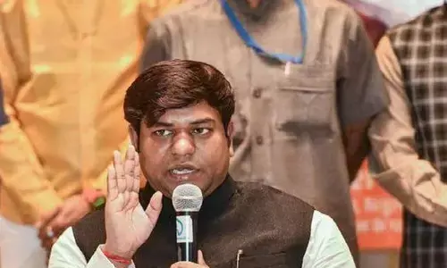 Mukesh Sahni: बीजेपी ने किया साइडलाइन! अब क्या करेंगे VIP चीफ मुकेश सहनी? Mukesh Sahni: बीजेपी ने किया साइडलाइन! अब क्या करेंगे VIP चीफ मुकेश सहनी?