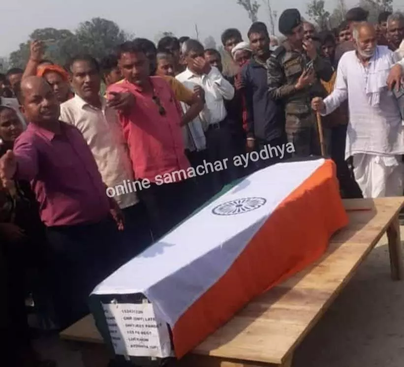 सड़क हादसे में घायल सैनिक की उपचार के दौरान कमांड हॉस्पिटल में हुई मौत सड़क हादसे में घायल सैनिक की उपचार के दौरान कमांड हॉस्पिटल में हुई मौत