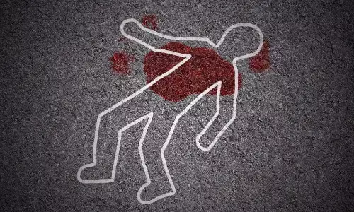 рджреЛ рдЧреБрдЯреЛрдВ рдореЗрдВ рдЦреВрдиреА рдмрд╡рд╛рд▓, рдпреБрд╡рдХ рдХреА рдЧреЛрд▓реА рдорд╛рд░рдХрд░ рдХреА рд╣рддреНрдпрд╛ рджреЛ рдЧреБрдЯреЛрдВ рдореЗрдВ рдЦреВрдиреА рдмрд╡рд╛рд▓, рдпреБрд╡рдХ рдХреА рдЧреЛрд▓реА рдорд╛рд░рдХрд░ рдХреА рд╣рддреНрдпрд╛