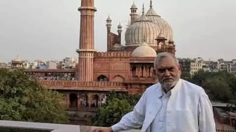 दिल्ली के 16 मस्जिदों में पढ़ने नहीं दी गई जुम्मे की नमाज - जफरुल इस्लाम खान दिल्ली के 16 मस्जिदों में पढ़ने नहीं दी गई जुम्मे की नमाज - जफरुल इस्लाम खान