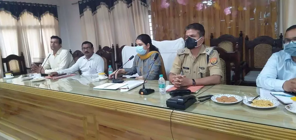 परीक्षा केंद्रों पर व्यवस्था दुरुस्त रखते हुए पूरी मुस्तैदी के साथ नकलविहीन परीक्षा कराने के निर्देश- डीएम शामली जसजीत कौर परीक्षा केंद्रों पर व्यवस्था दुरुस्त रखते हुए पूरी मुस्तैदी के साथ नकलविहीन परीक्षा कराने के निर्देश- डीएम शामली जसजीत कौर