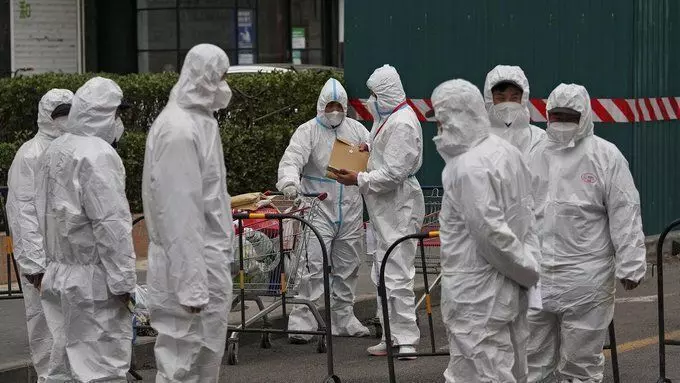 Coronavirus Hybrid Variant: कई देशों में टेंशन बढ़ा सकते हैं कोरोना के नए हाइब्रिड वैरिएंट, WHO ने इस बड़े खतरे को लेकर चेताया Coronavirus Hybrid Variant: कई देशों में टेंशन बढ़ा सकते हैं कोरोना के नए हाइब्रिड वैरिएंट, WHO ने इस बड़े खतरे को लेकर चेताया