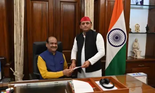 अखिलेश के इस्तीफे के बाद आजमगढ़ से कौन होगा सपा प्रत्याशी, इन दो नामों पर चर्चा शुरु? अखिलेश के इस्तीफे के बाद आजमगढ़ से कौन होगा सपा प्रत्याशी, इन दो नामों पर चर्चा शुरु?