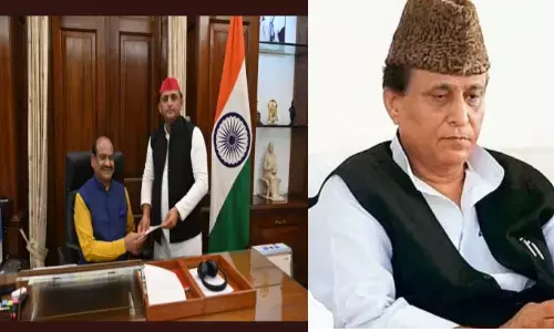 आजम खान और अखिलेश यादव ने दिया लोकसभा की सदस्यता से इस्तीफा