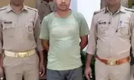 किशोरी से छेड़छाड़ का आरोपी गिरफ्तार किशोरी से छेड़छाड़ का आरोपी गिरफ्तार