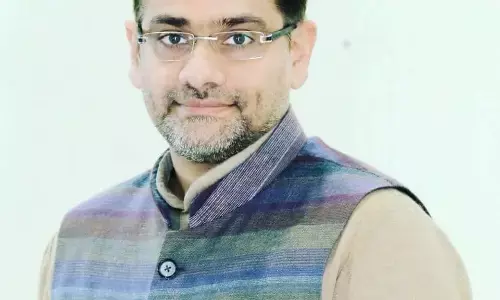 शपथ ग्रहण के समय कैबिनेट मंत्री सौरभ बहुगुणा के साथ हो गया यह हादसा, फेसबुक पर दी जानकारी