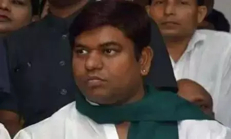 वीआईपी के तीनों विधायकों ने छोड़ी पार्टी, बीजेपी को दिया समर्थन